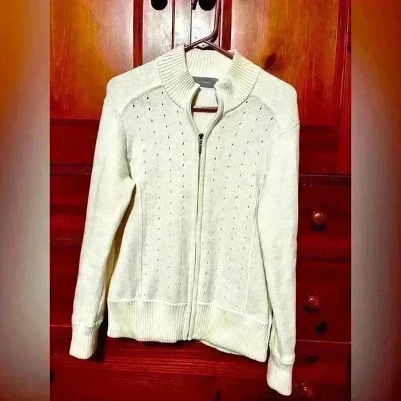 Women’s Liz Claiborne Cream Cardigan - Lg - Picture 2 of 5